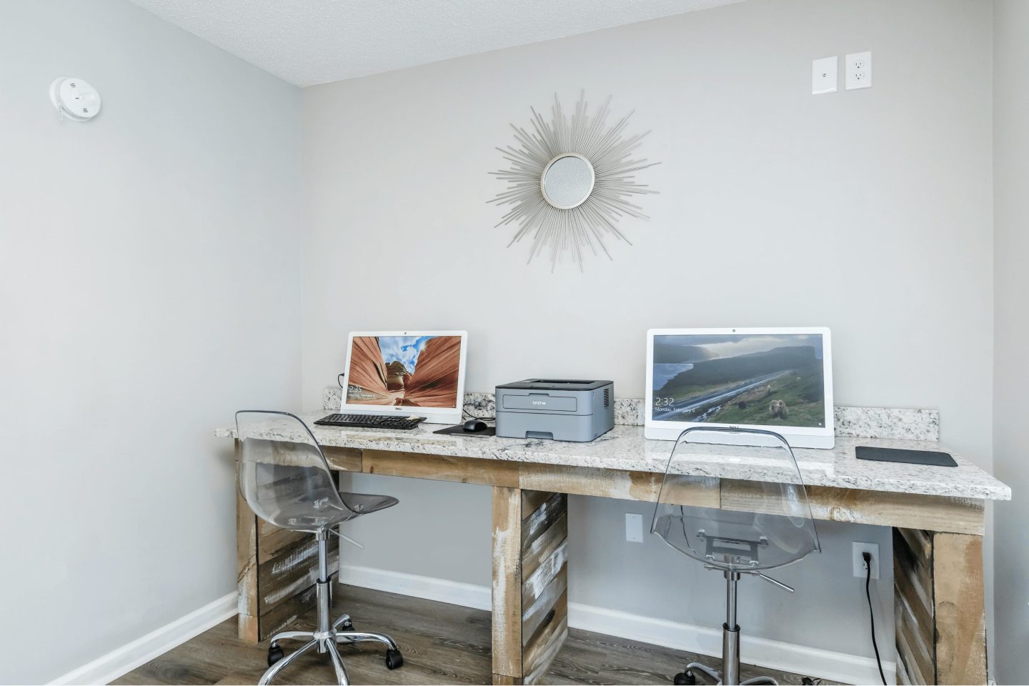 Latitude 30 Image 8