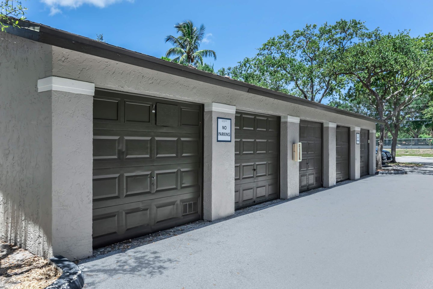 Latitude Pointe Image 35
