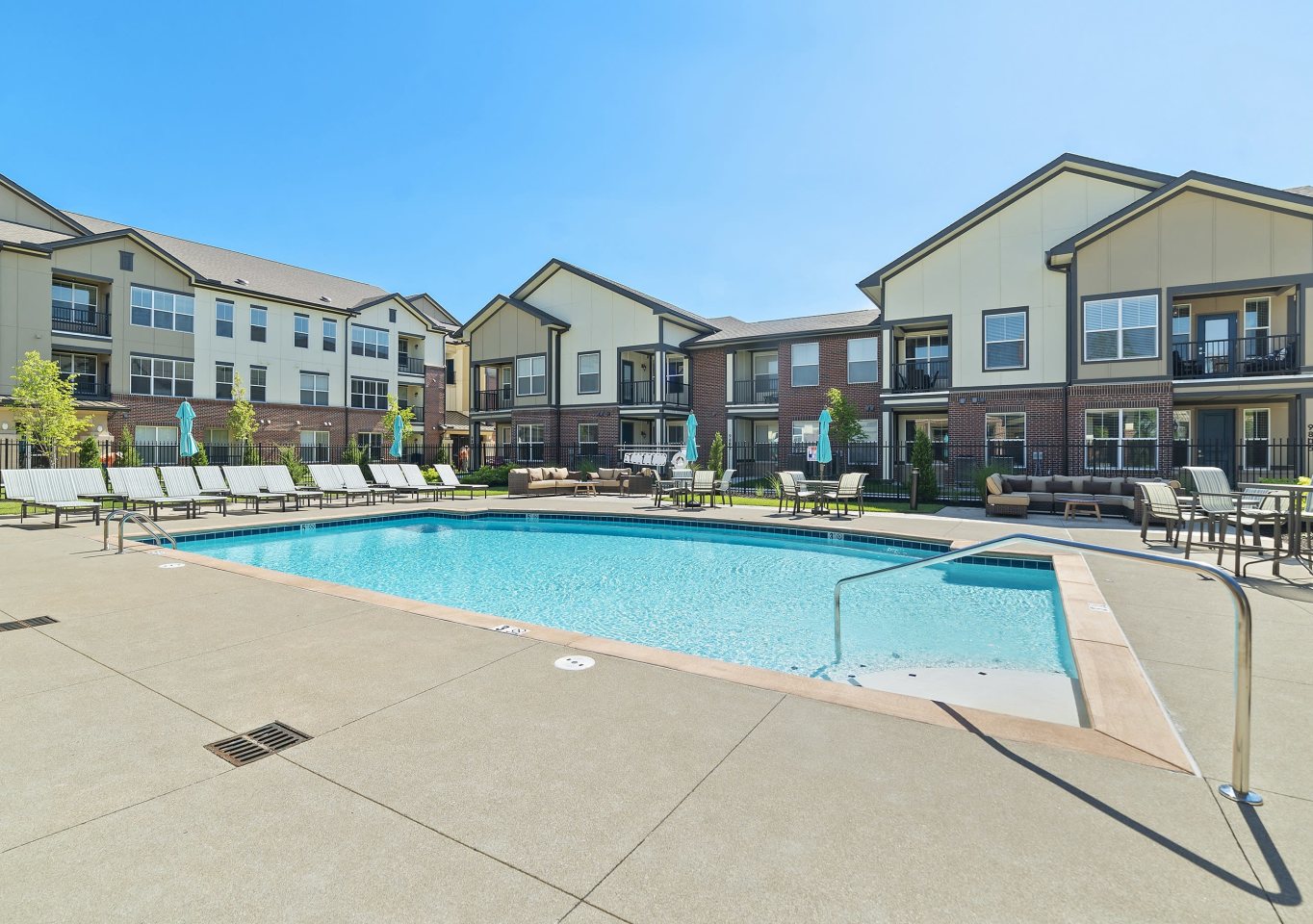 Austin Park Apartments Image 2
