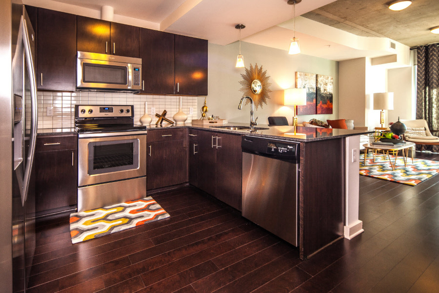 SkyHouse Dallas Image 29