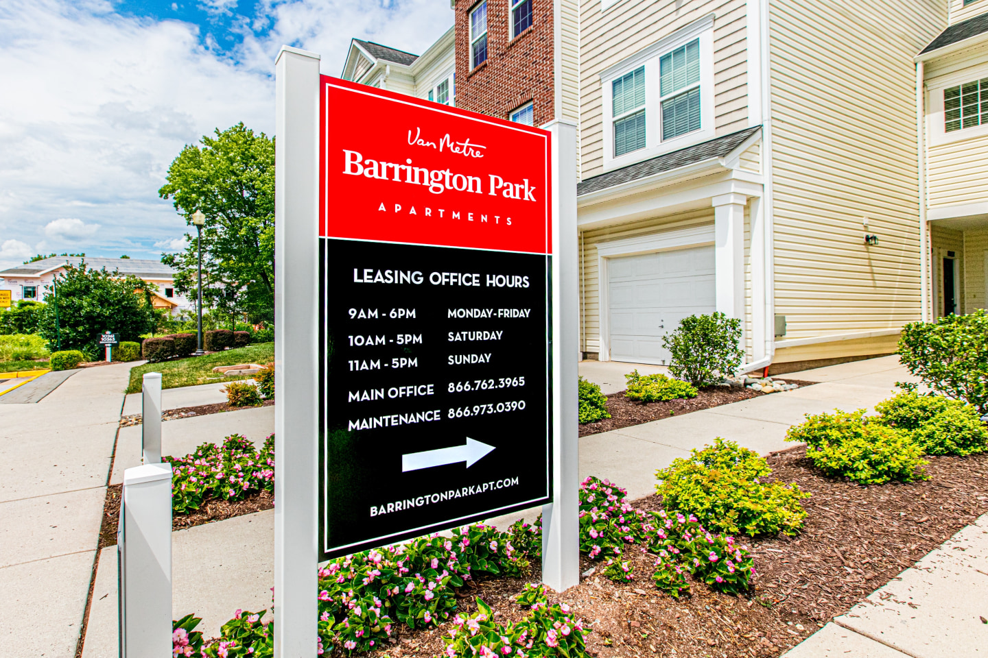 Barrington Park Apartments Image 2