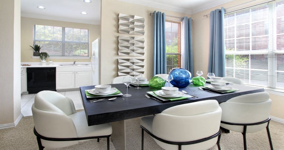 TurtleCreek Apartments Image 8