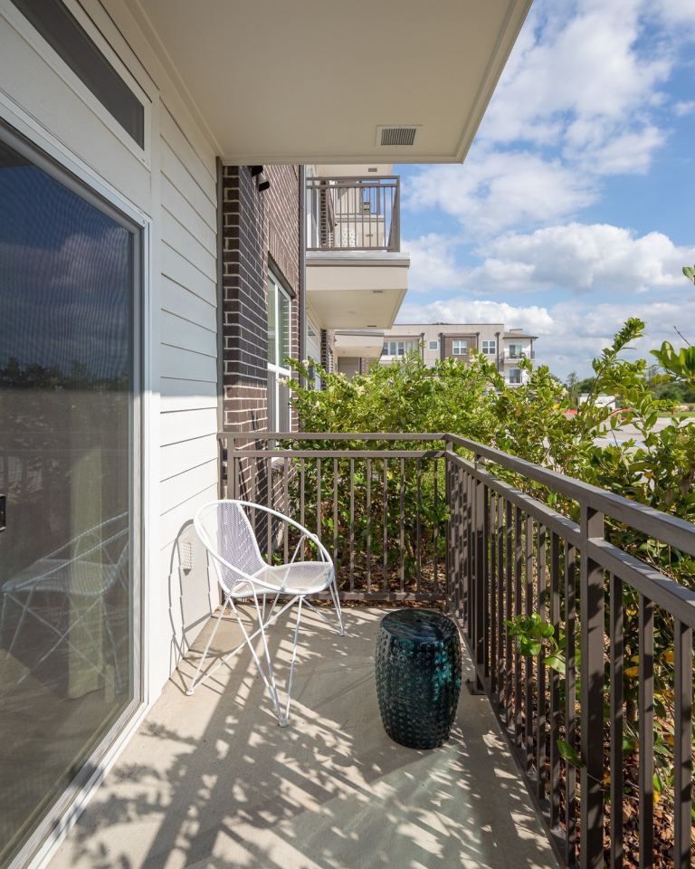 Lake Walk at Traditions Apartments Image 36