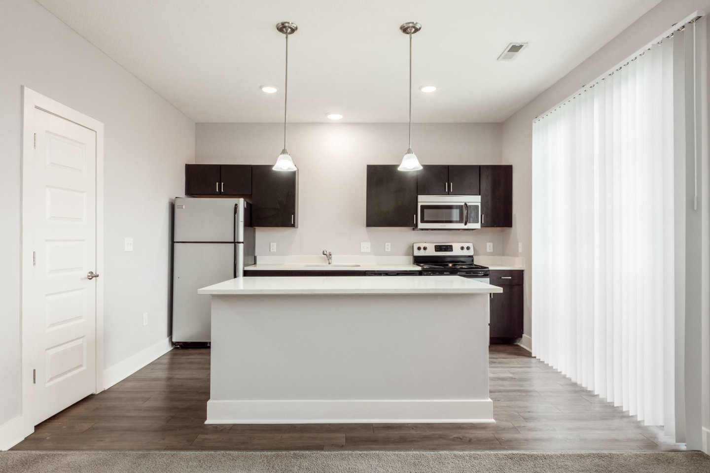Avery Pointe Image 10