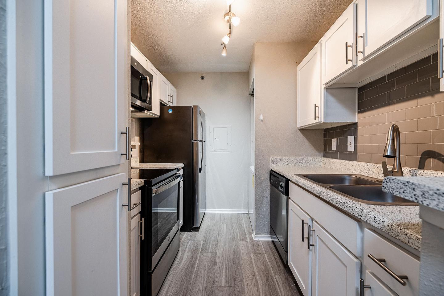 Spring Parc Apartment Homes Image 40