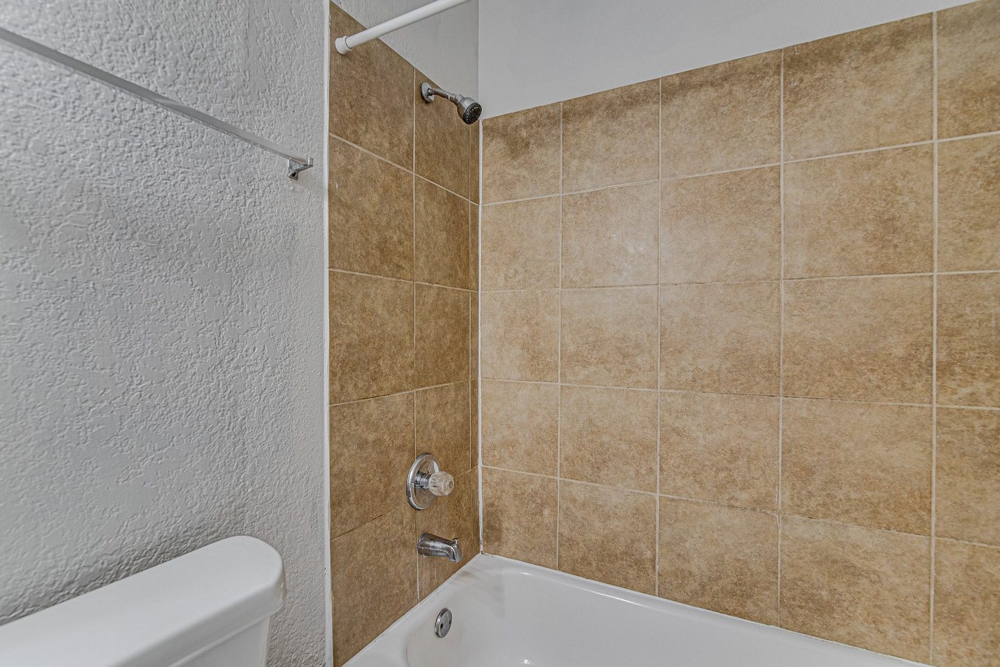 Mitchell Apartments Image 32