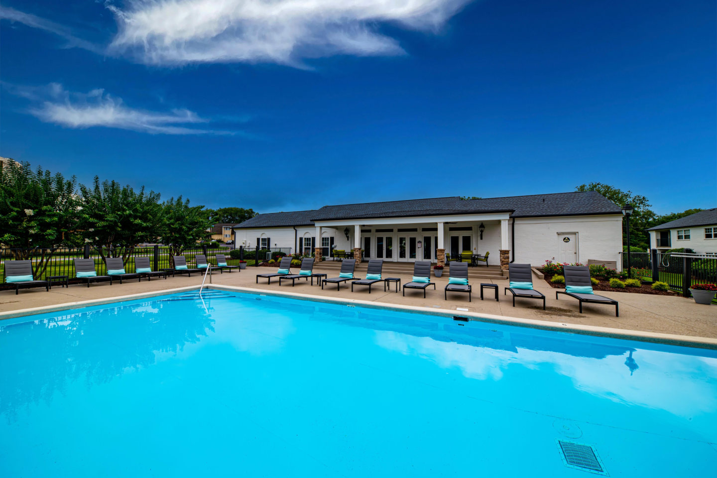 Marina Pointe Image 40