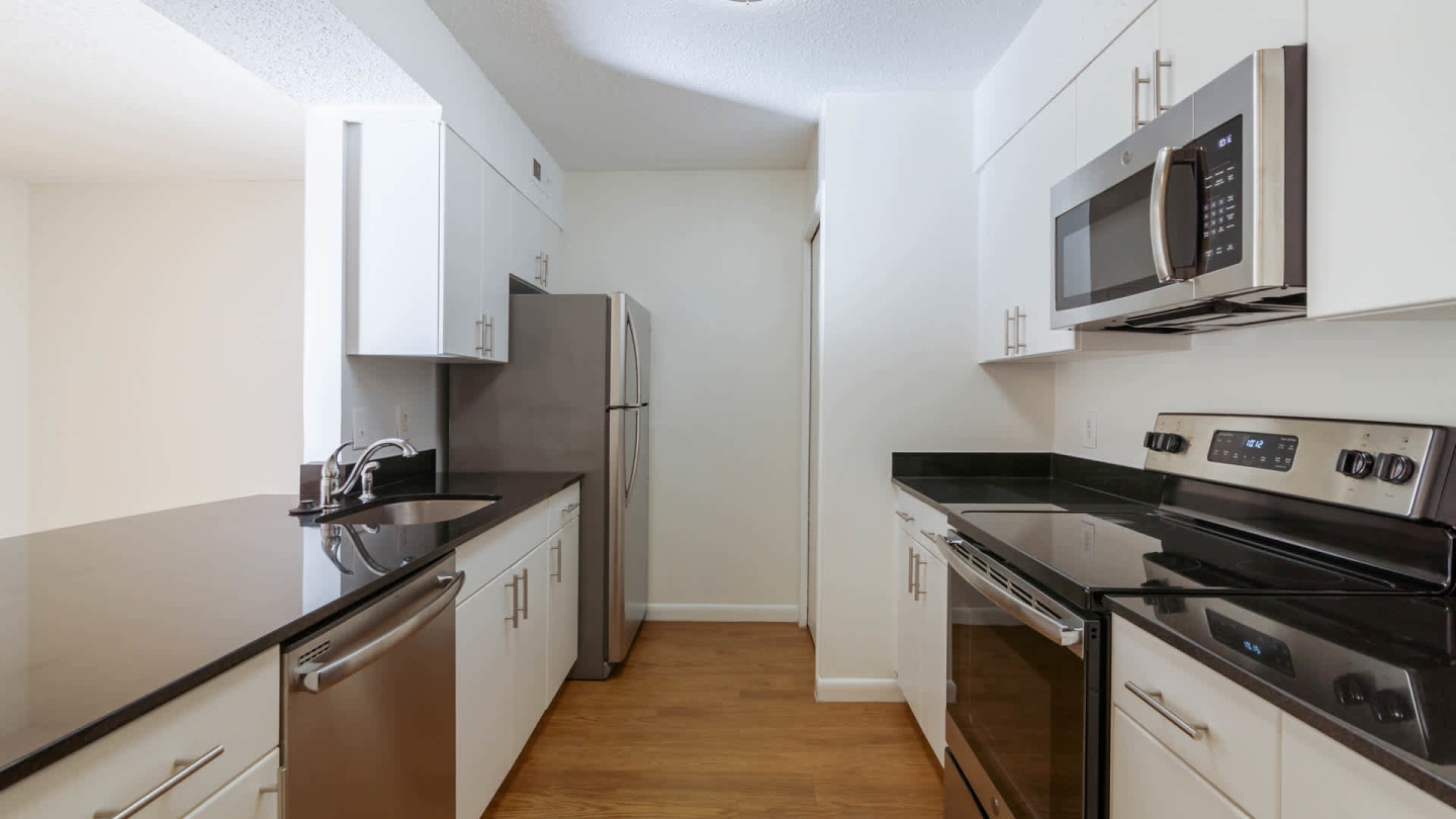 2501 Porter Image 14