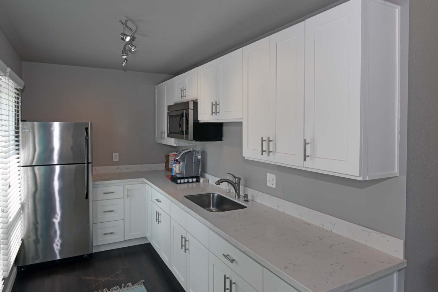 Spinnaker Apartments Image 9
