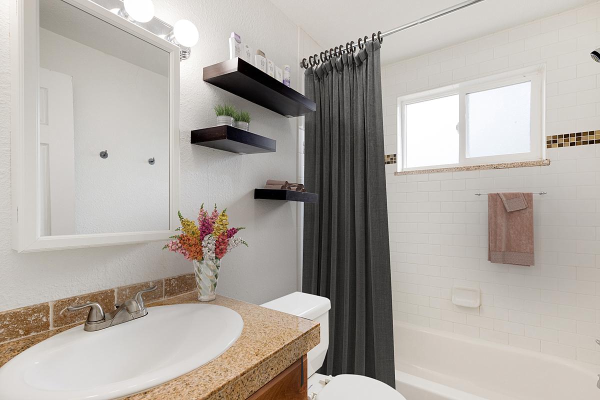 1245 Corona Street Image 4