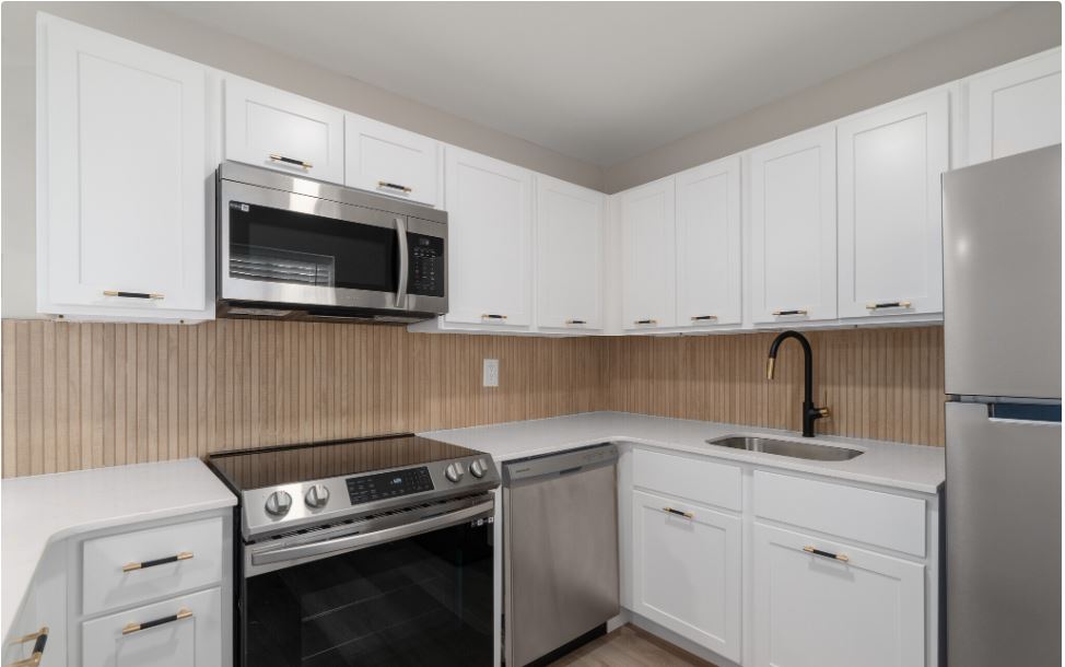 Laura Lane Apartments Image 1