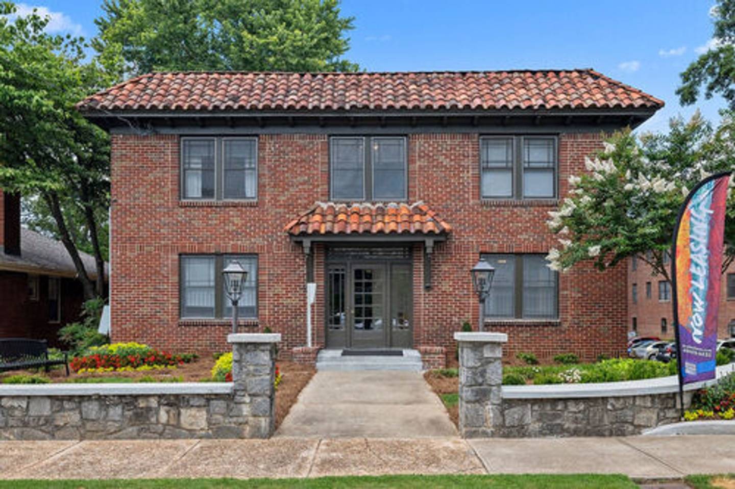 Highland Oaks Image 13