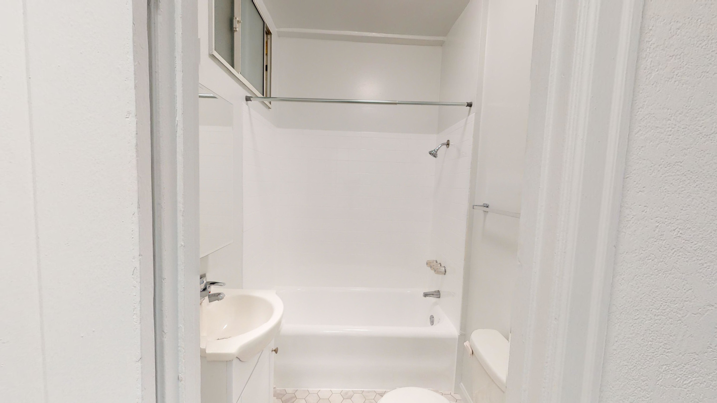 535 Leavenworth Street Image 6