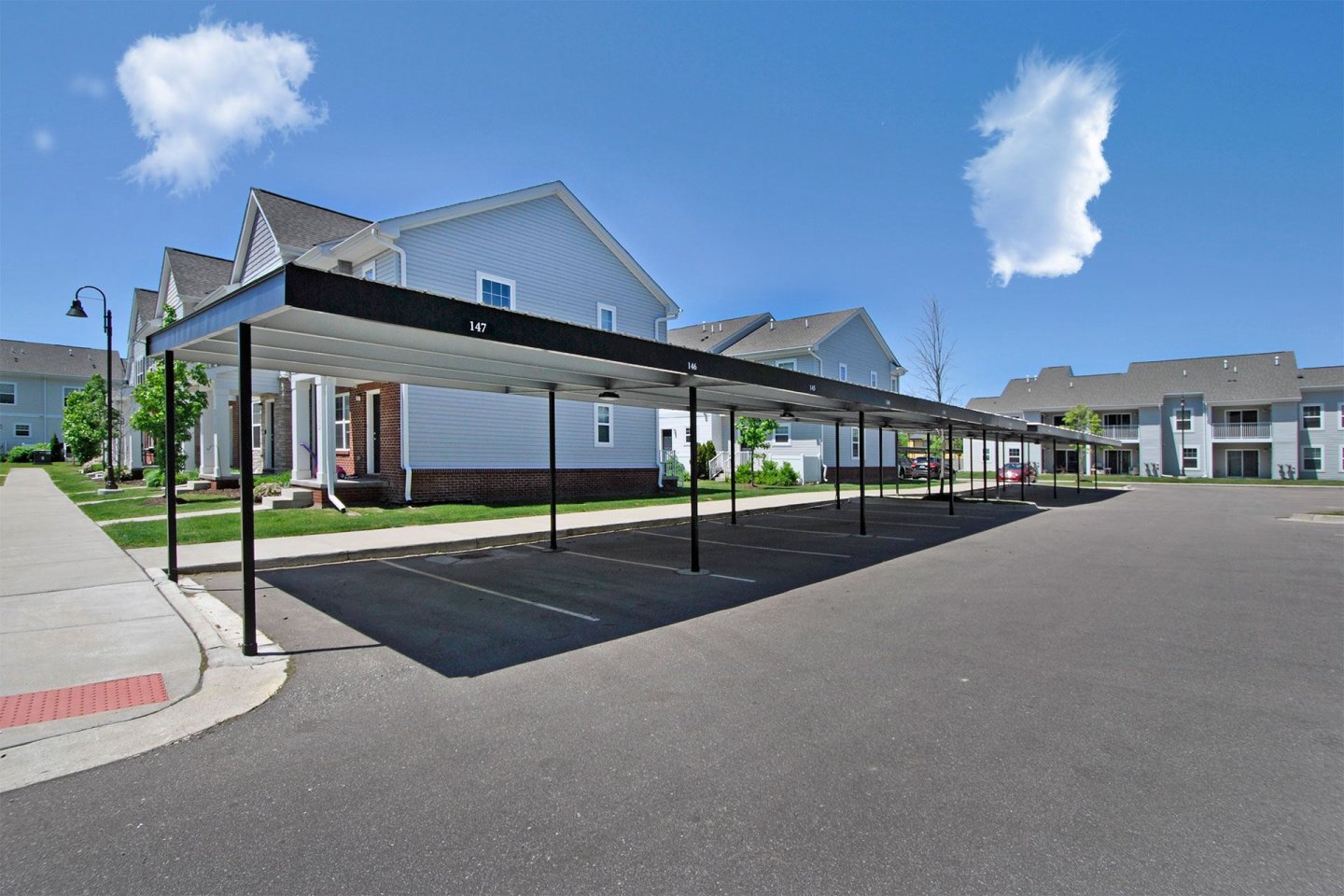 Midtown Pointe Image 36