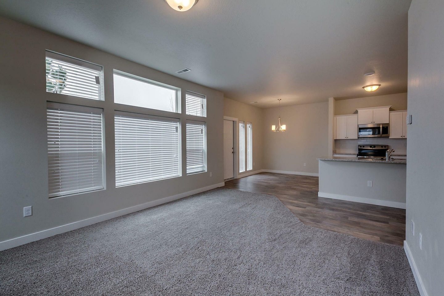 Kensington Apartments Image 38