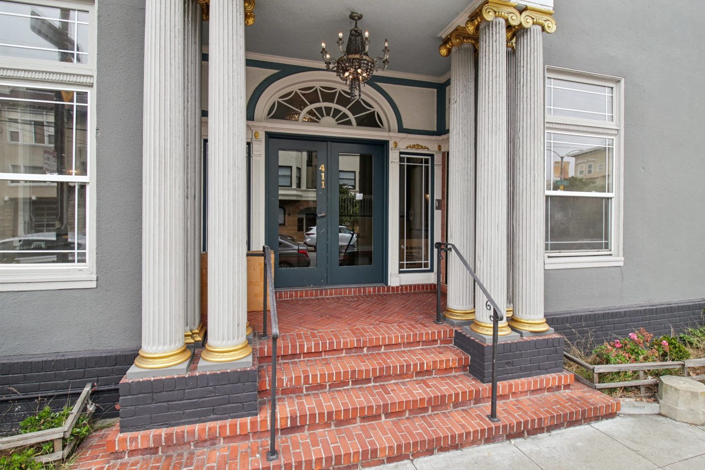 411 15th Avenue Image 18