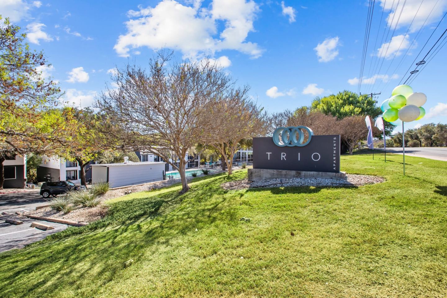 Trio Image 20