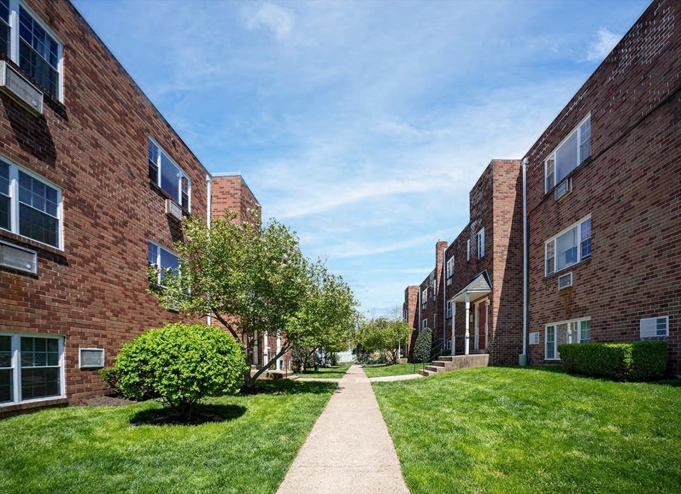 Bradfield Court Image 6