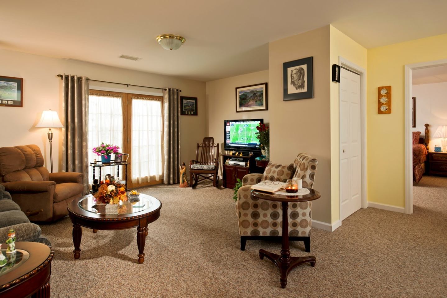 Hearthstone Village - Senior Housing Image 8