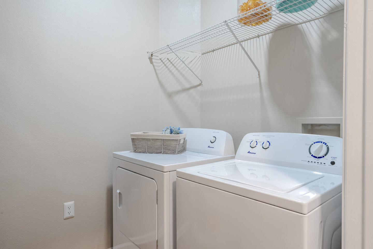The Enclave at Tranquility Lake Apartments Image 14
