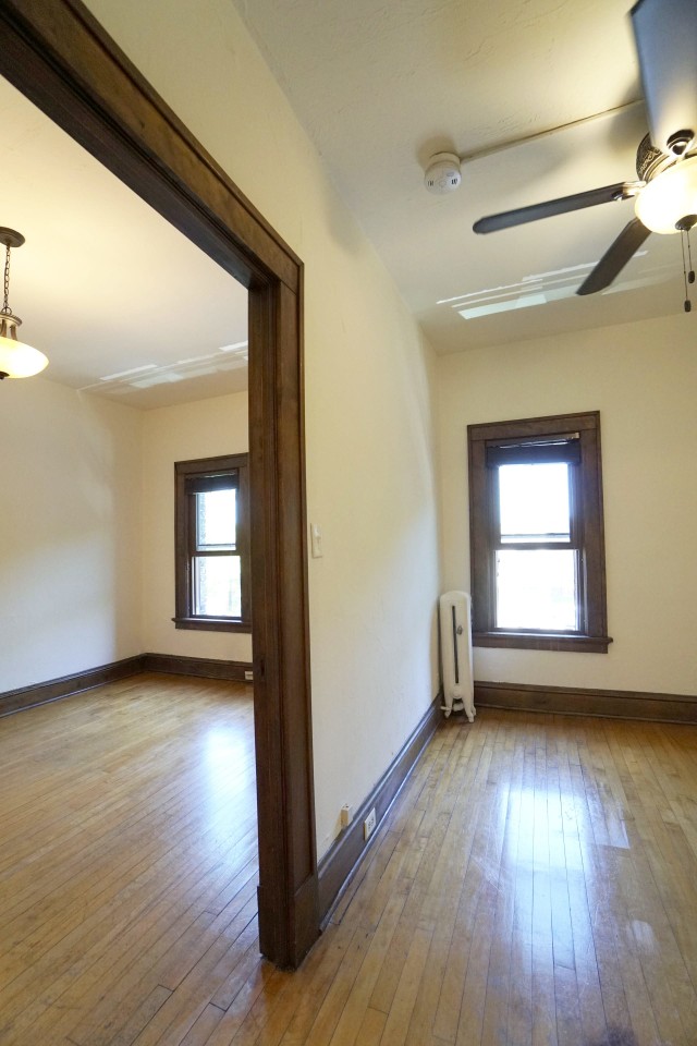 225 Place Apartments Image 19