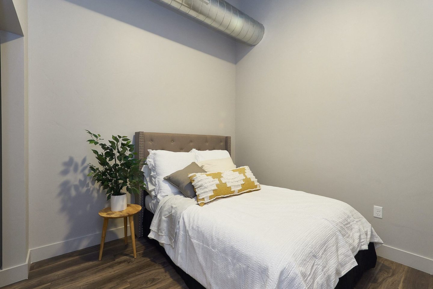 Brickside Heights Image 15