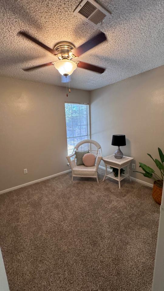 Oak Bend Place Image 16