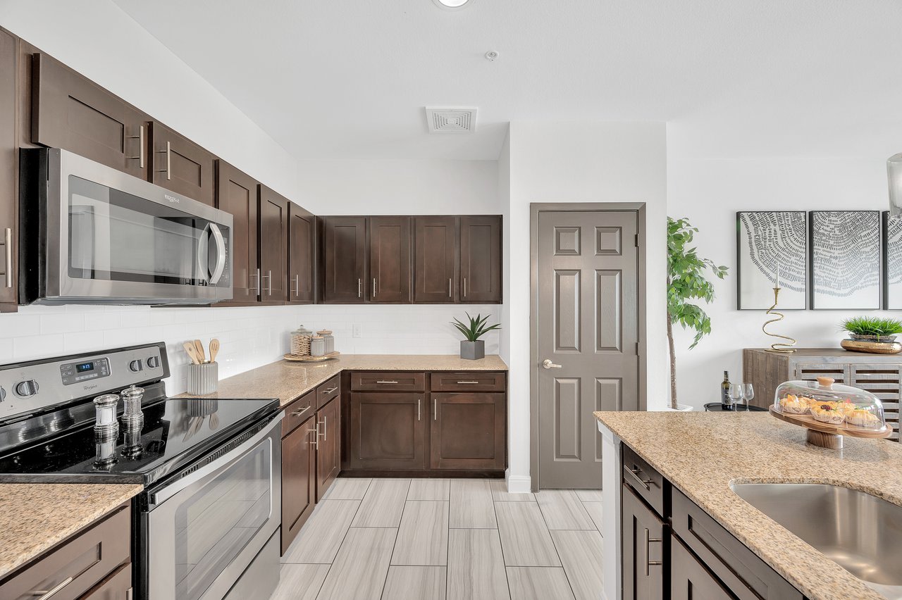 Townhomes at Lake Park Image 2