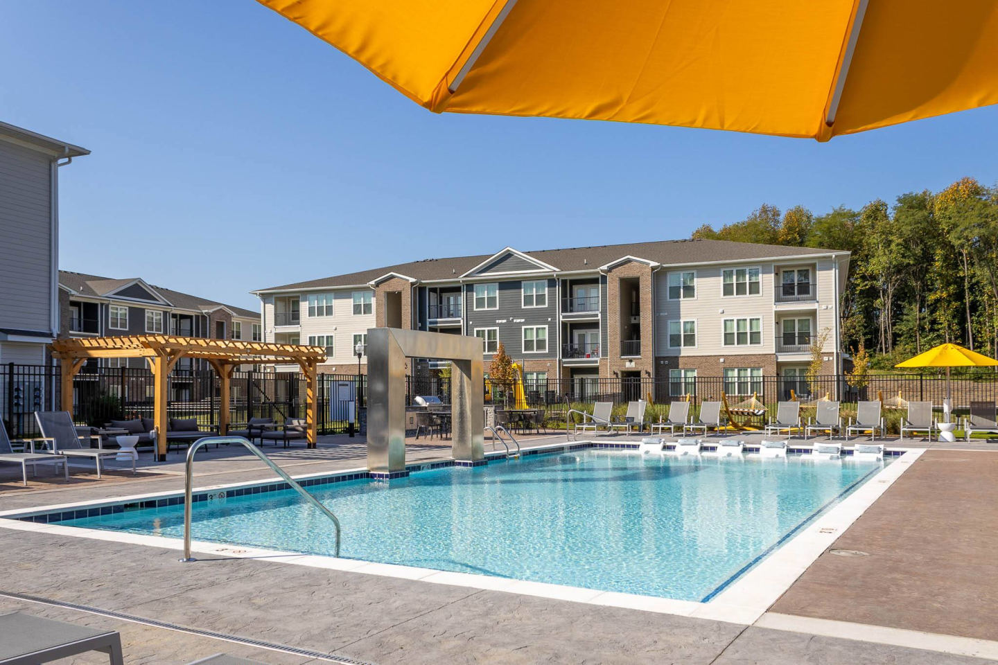 Allure Apartments Image 18