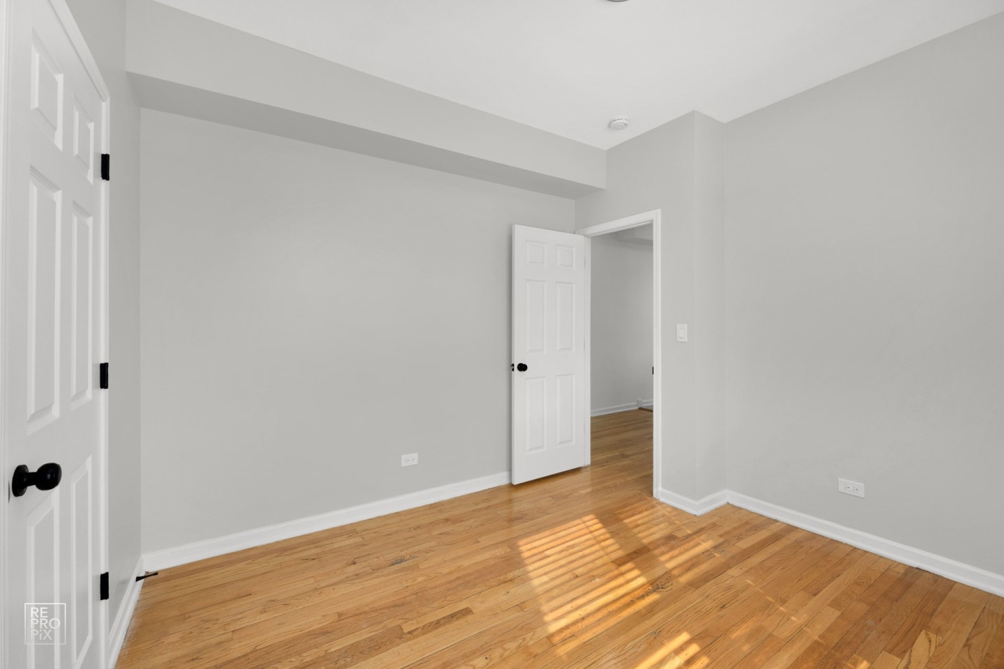 1145 N Austin Blvd Image 16