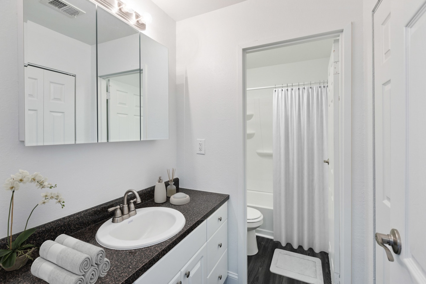 Westgate Village Apartments Image 17