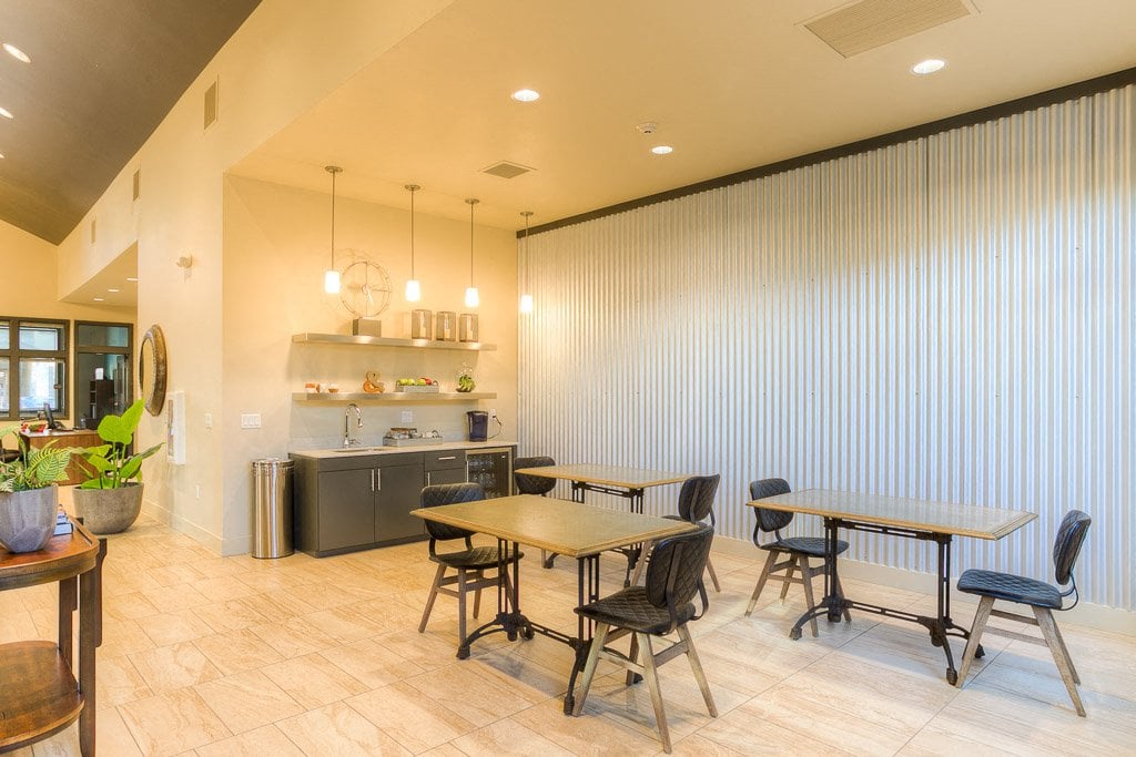 Puget Park Apartments Image 6