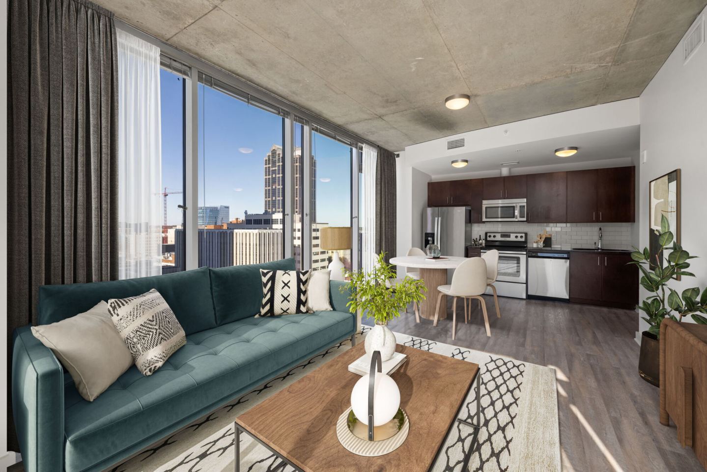 Skyhouse Raleigh Image 14