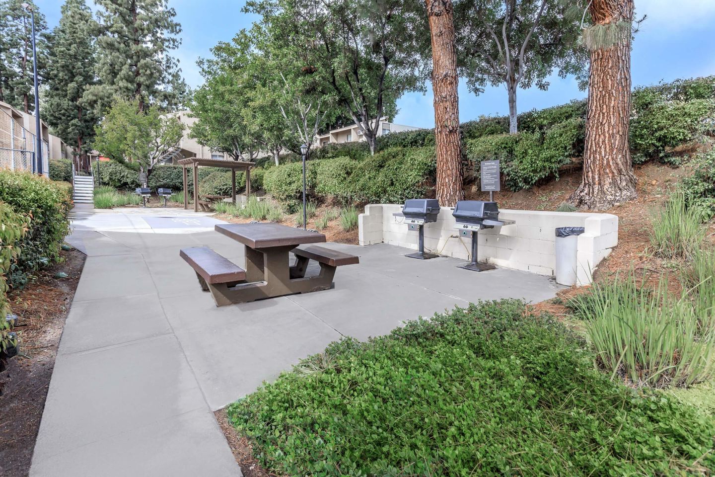Tamarack Woods Apartment Homes Image 6