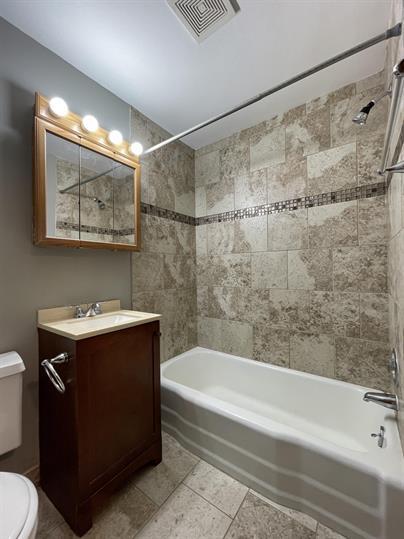 3428 Harriet Apartments Image 15