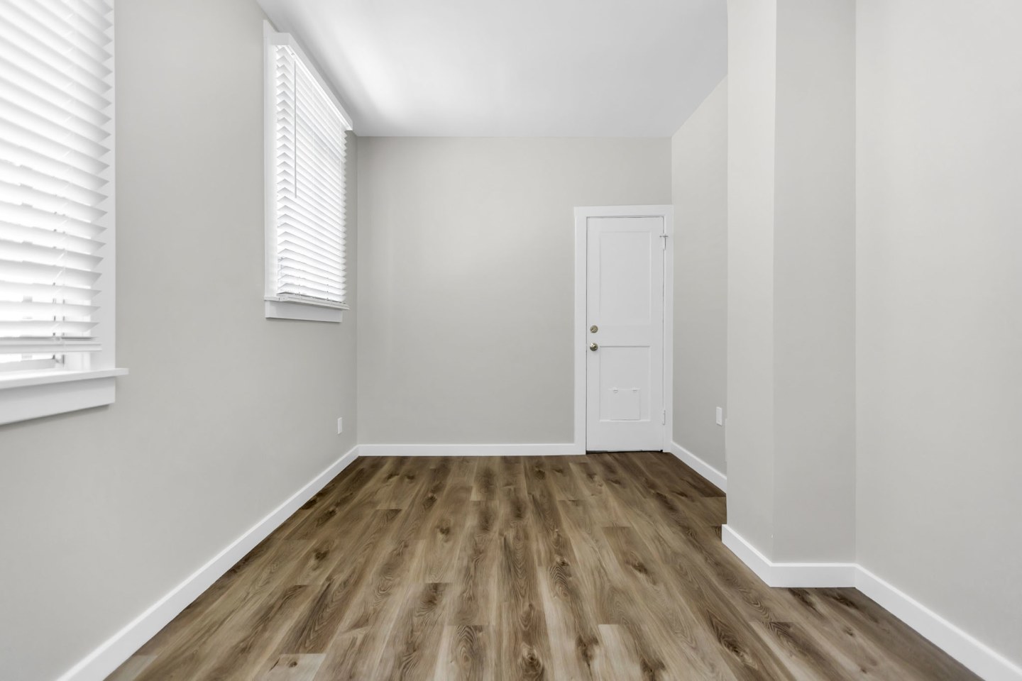 2955 Van Ness Image 14