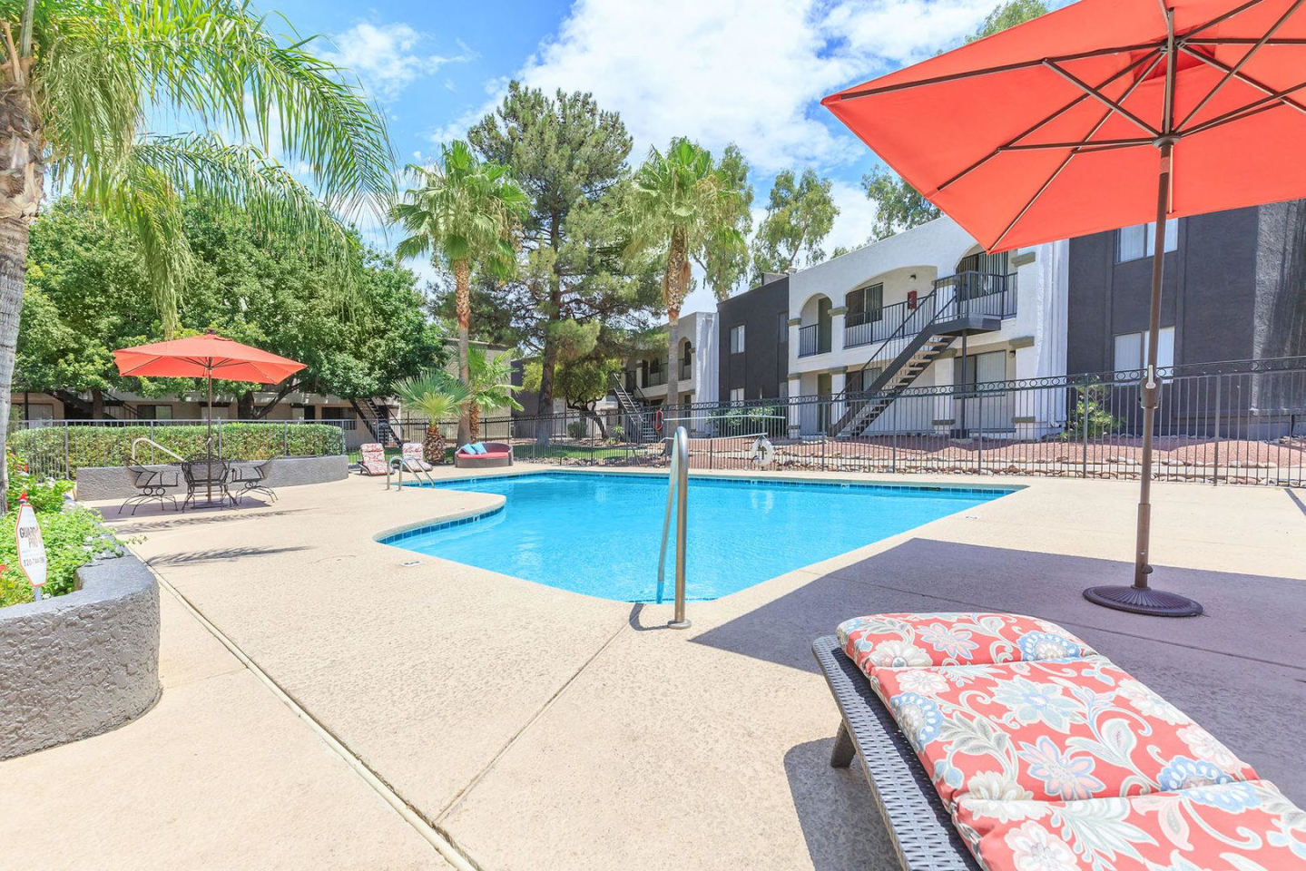 Juniper Canyon Apartments Image 10