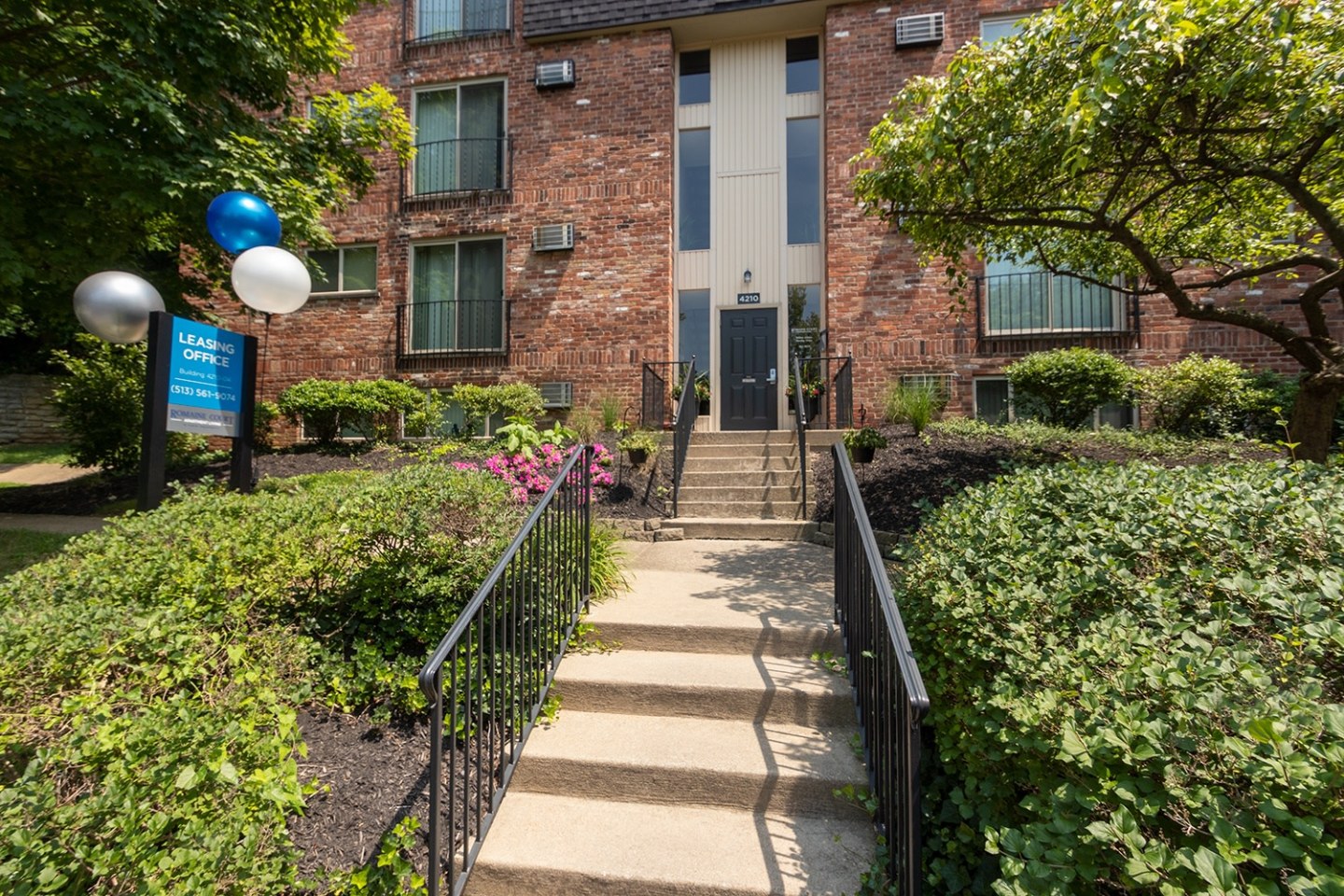 Romaine Court Image 40