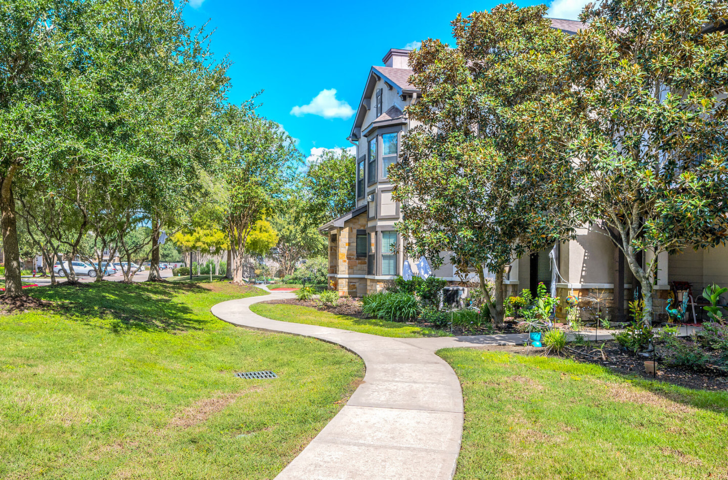 Grand Villas at Tuscan Lakes Image 36
