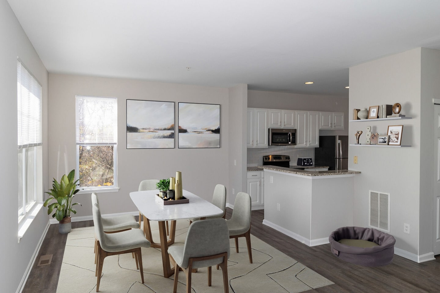 Plymouth Pointe Apartments Image 7