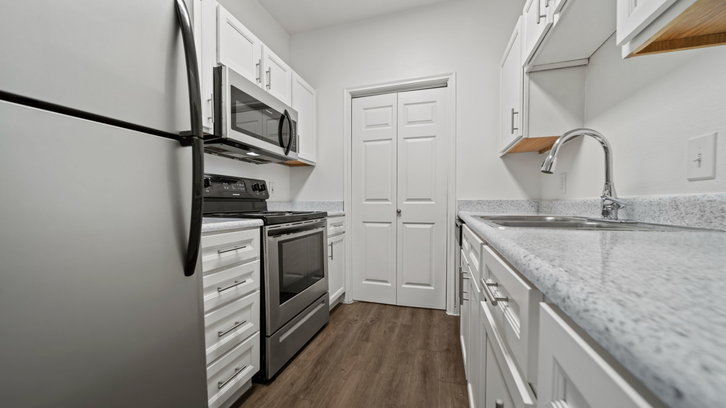 Cotton Crossing Apartment Homes Image 6