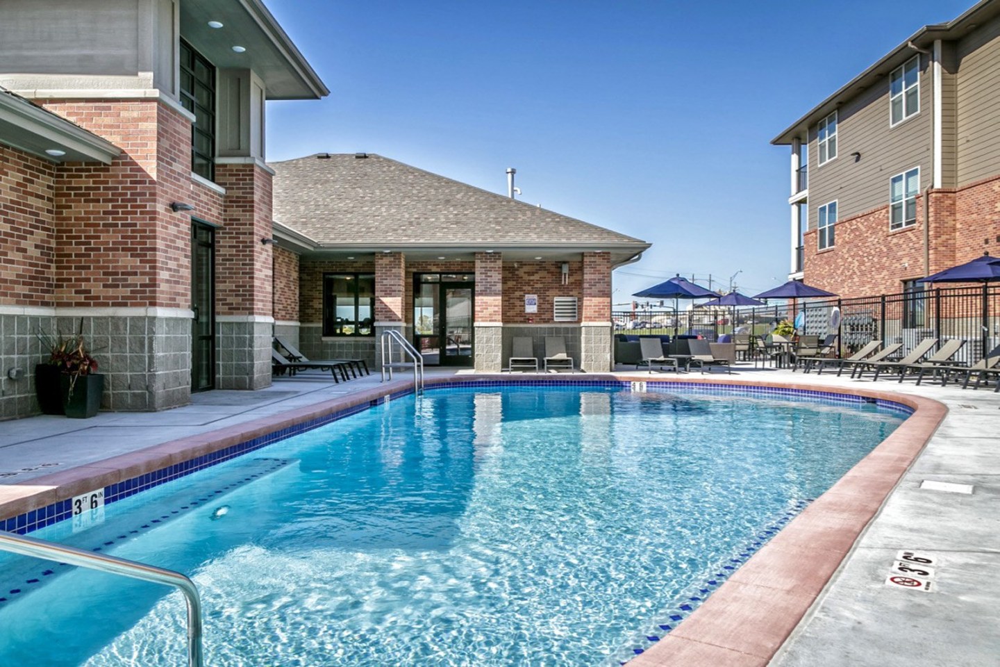 The Apartments at Lux 96 Image 42