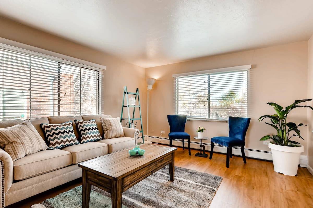 1335 Monroe Image 3