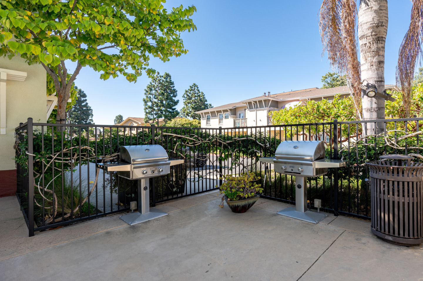 Ralston Courtyards Image 16