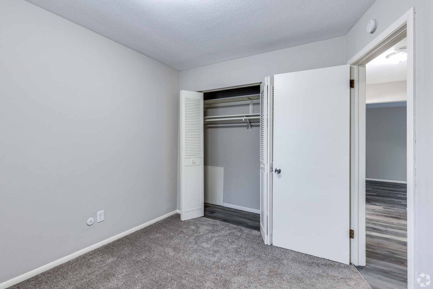 Priscilla Standish Apartments Image 32
