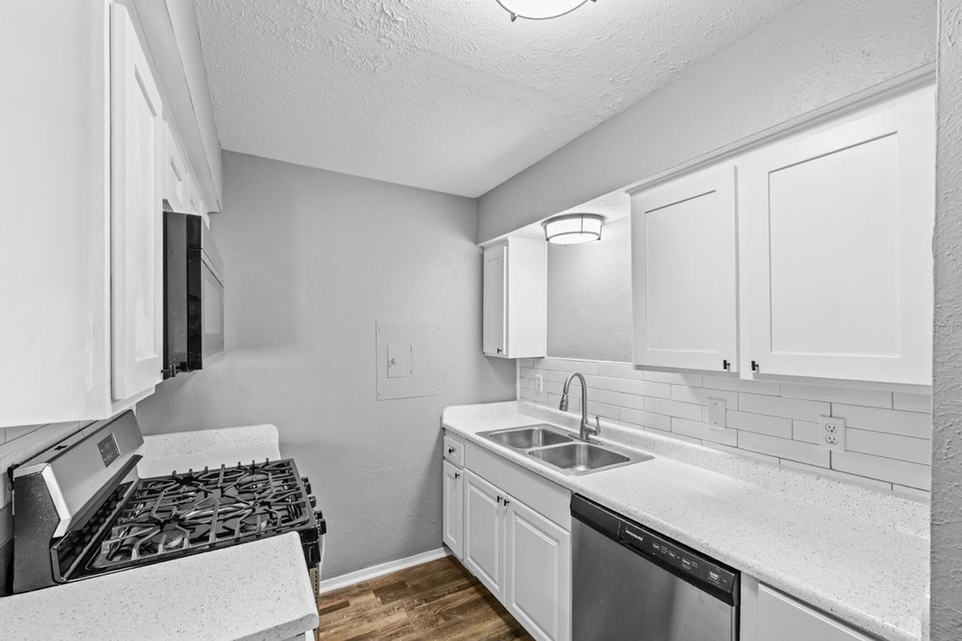 The Weston Apartments - Student Housing Image 15