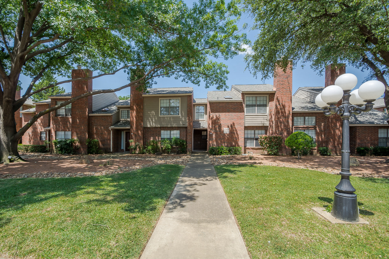 Amberly Village Image 20