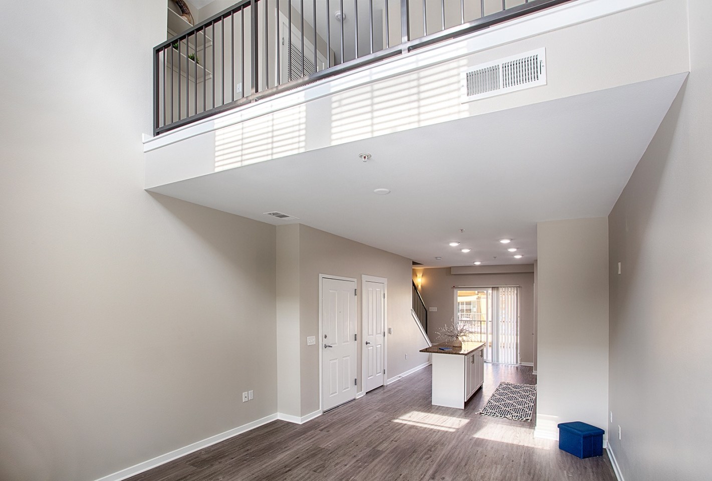 Lake Vista Apartment Homes Image 18