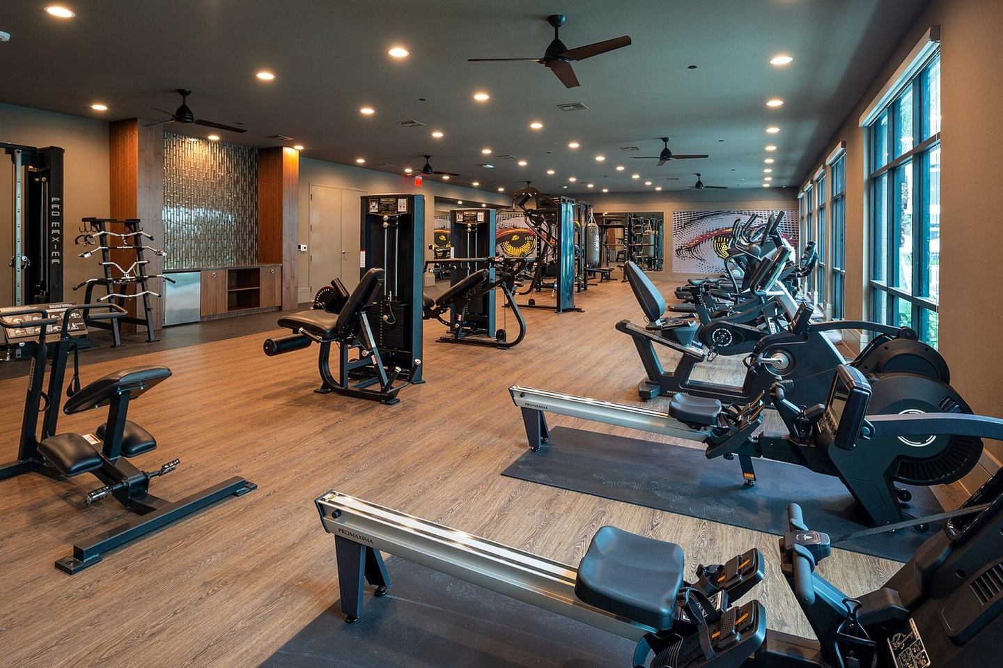 The Rosslyn at Garden Oaks Image 9