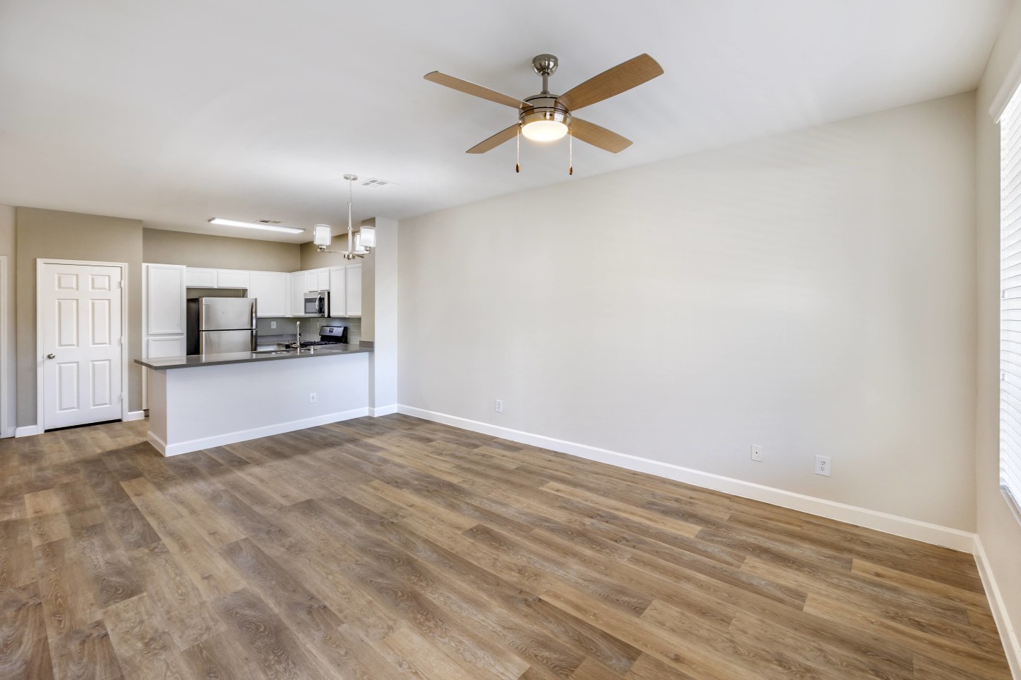 The Michael B Townhomes and Flats Image 33